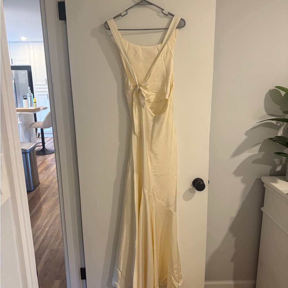 Hello Molly Ivory Satin Maxi Dress - Picture 5 of 7